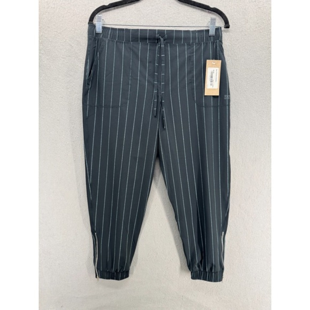Albion Fit Jetsetters Jogger Pants Women Size SP Petite Navy Pinstripe Ankle Zip